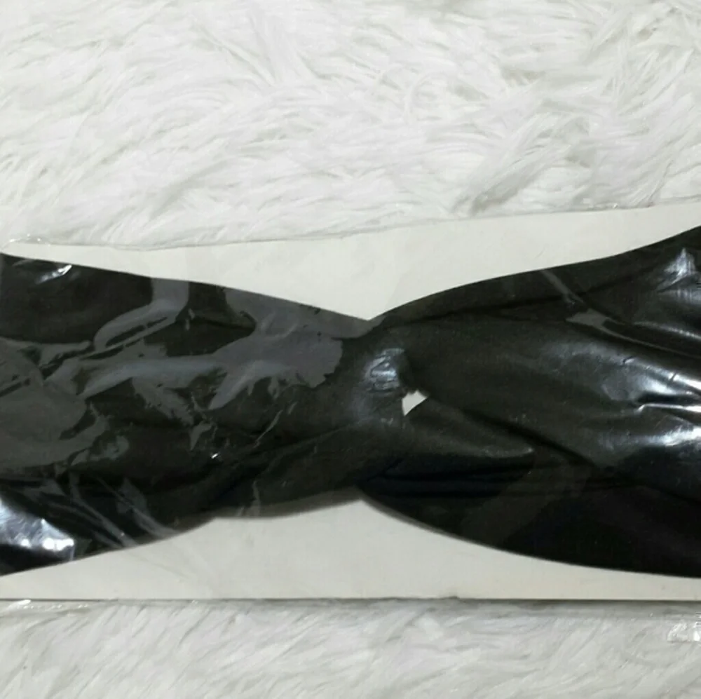 Double Twist Knot Stretchy Black Headband